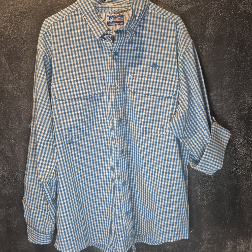 Bass Pro Shops Blue and White Checkered Men's Shirt